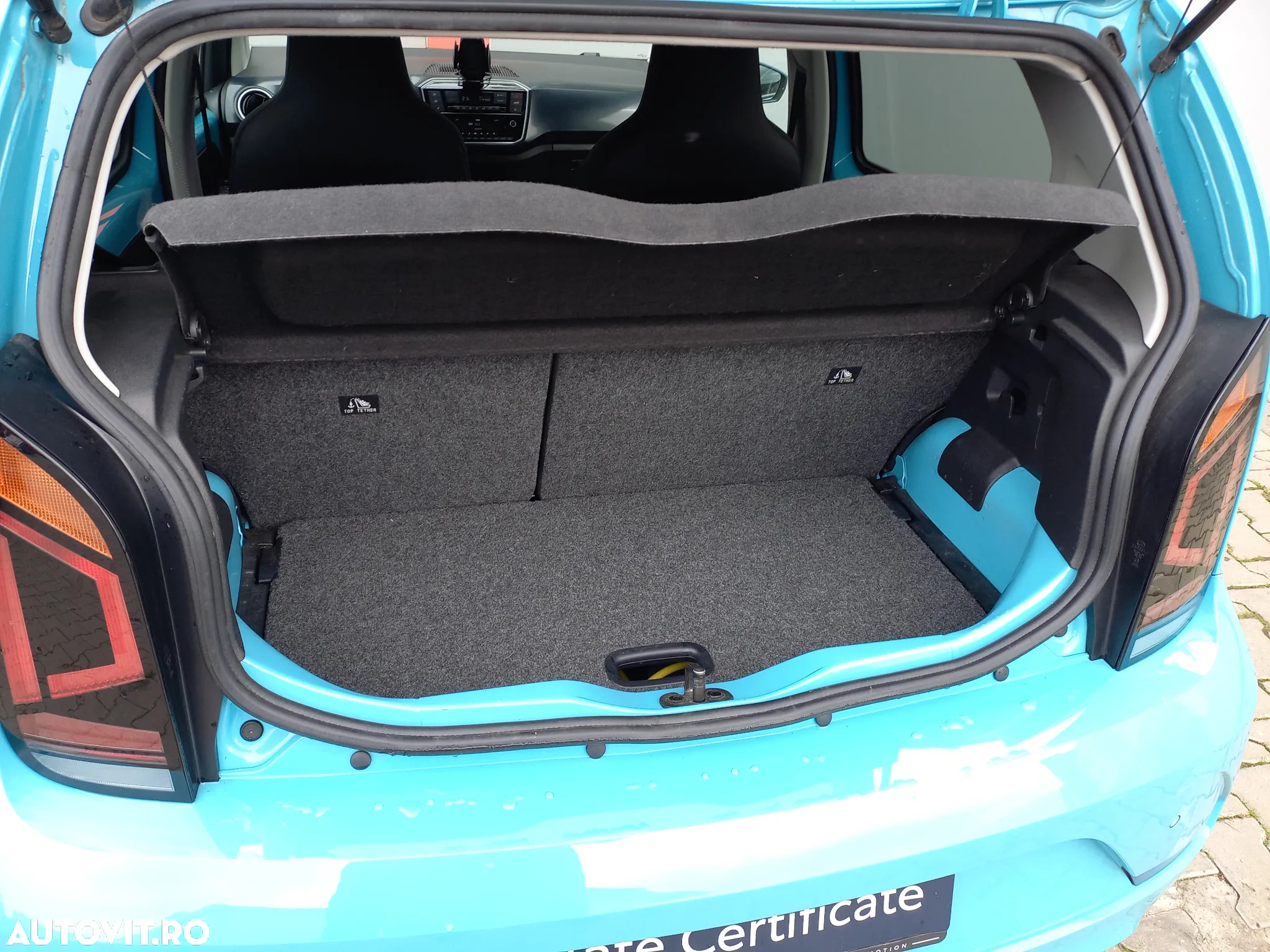 Volkswagen up! e-up! - 5