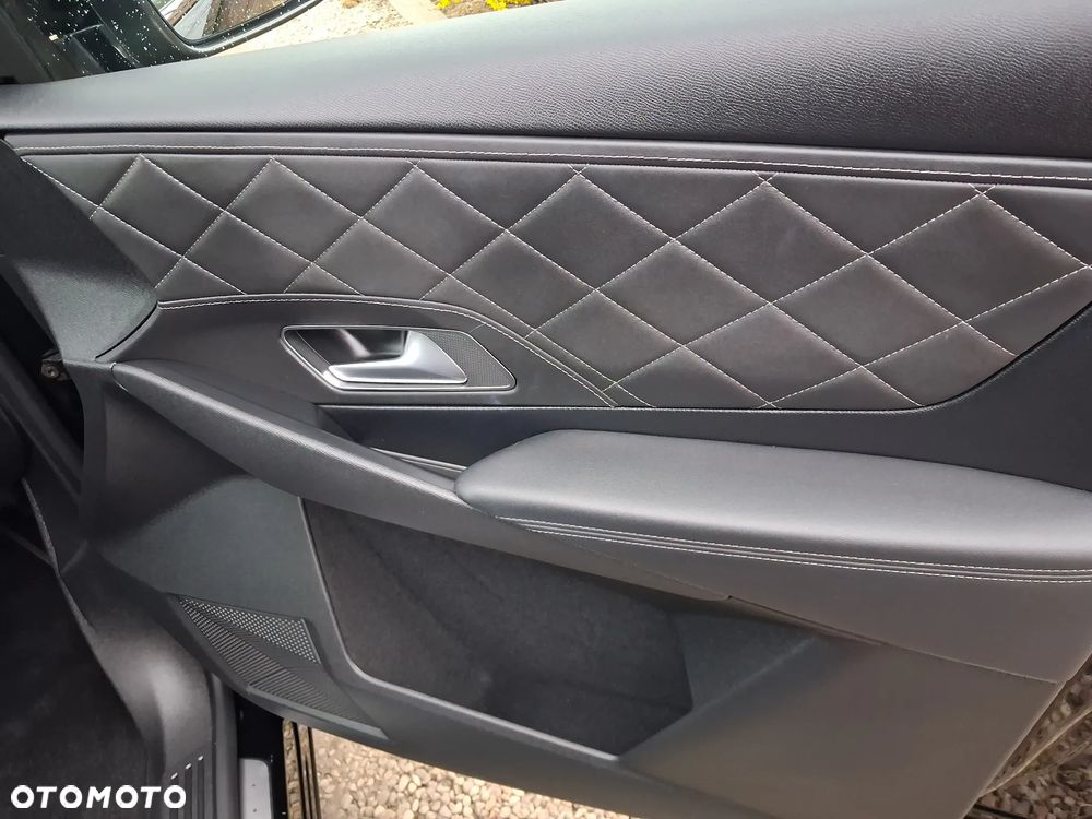 DS Automobiles DS 7 Crossback - 12