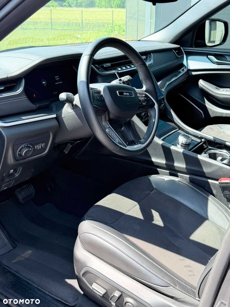 Jeep Grand Cherokee - 5