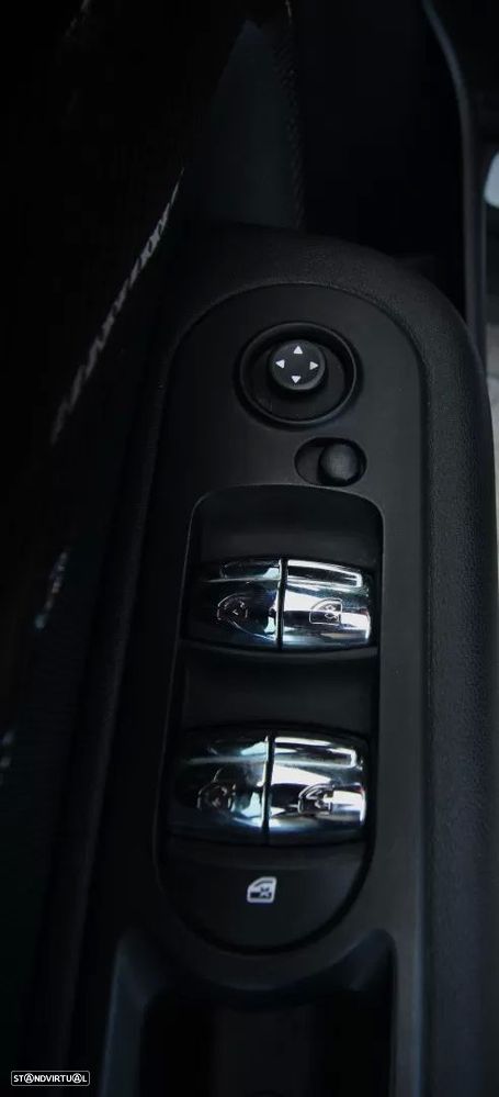 MINI Clubman Cooper Aut. - 32