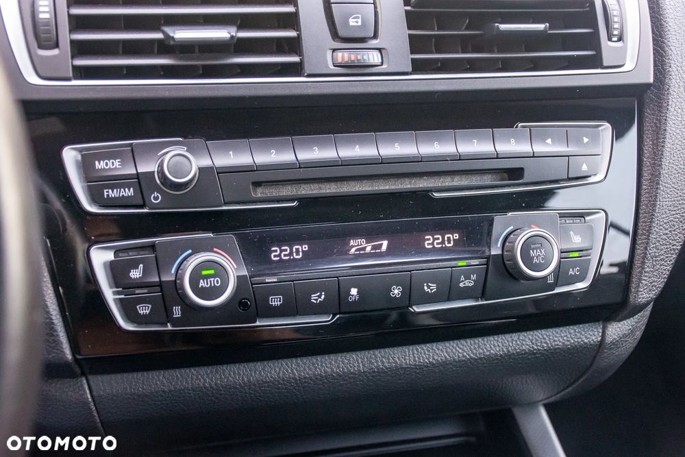 BMW Seria 2 M235i xDrive Cabrio Sport-Aut - 30