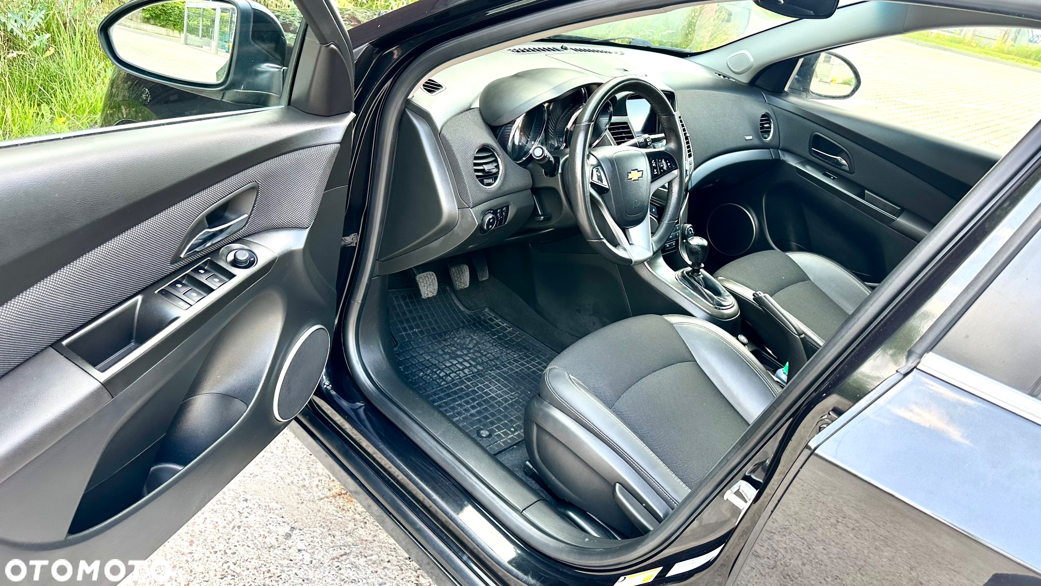 Chevrolet Cruze 1.4 T LTZ - 10