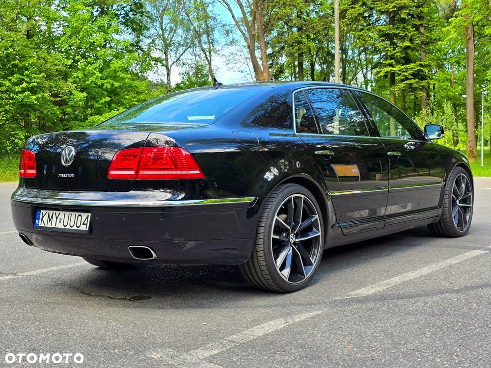 Volkswagen Phaeton 4.2 V8 4MOTION Automatik (5 Sitzer) - 8
