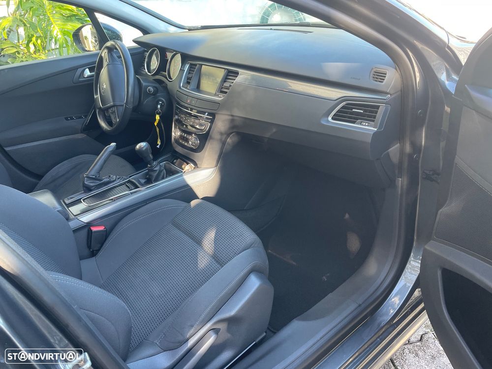 Peugeot 508 SW 1.6 BlueHDi Active - 24