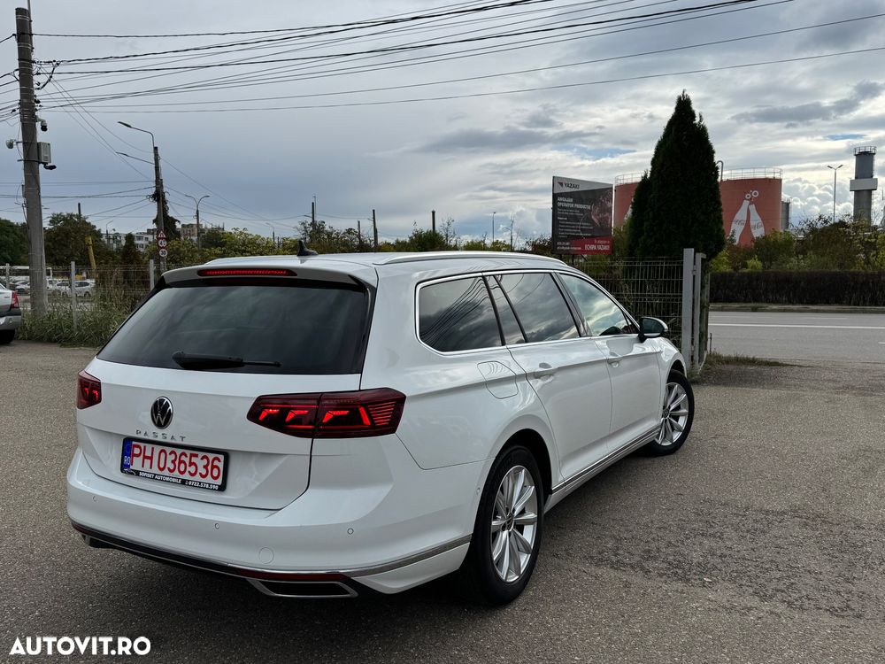 Volkswagen Passat Variant 2.0 TDI SCR DSG Elegance - 22