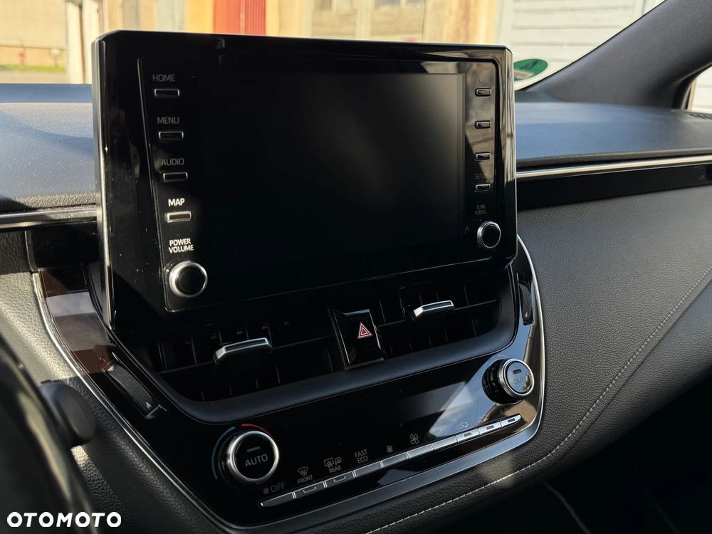 Toyota Corolla 2.0 Hybrid Comfort - 6