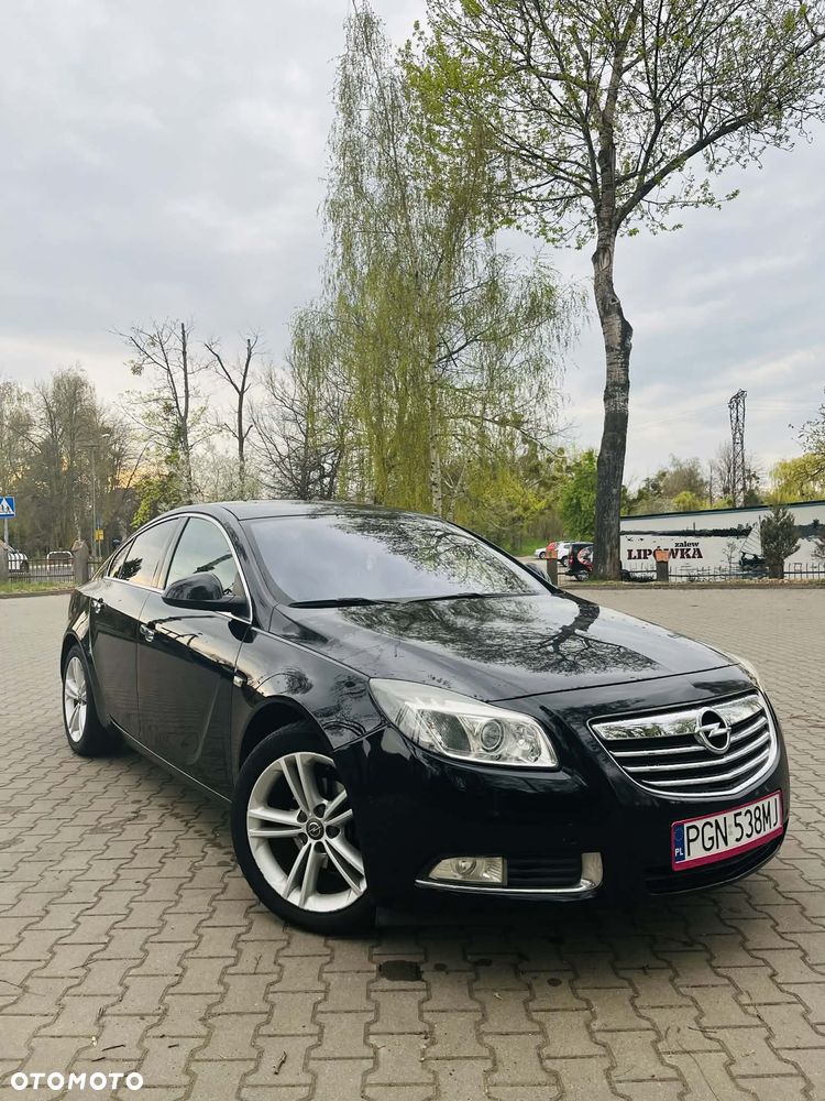 Opel Insignia 1.8 Cosmo - 1