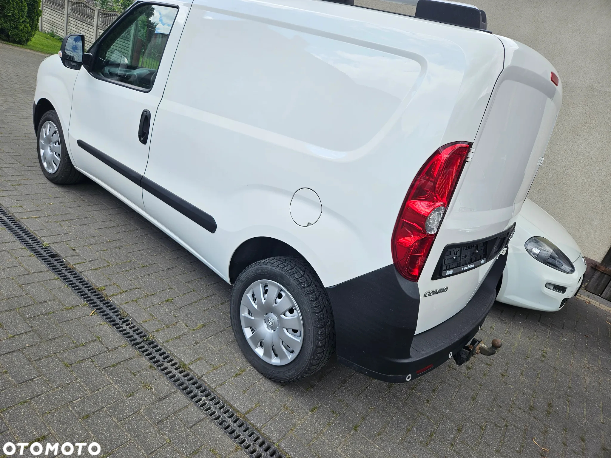 Opel COMBO - 2