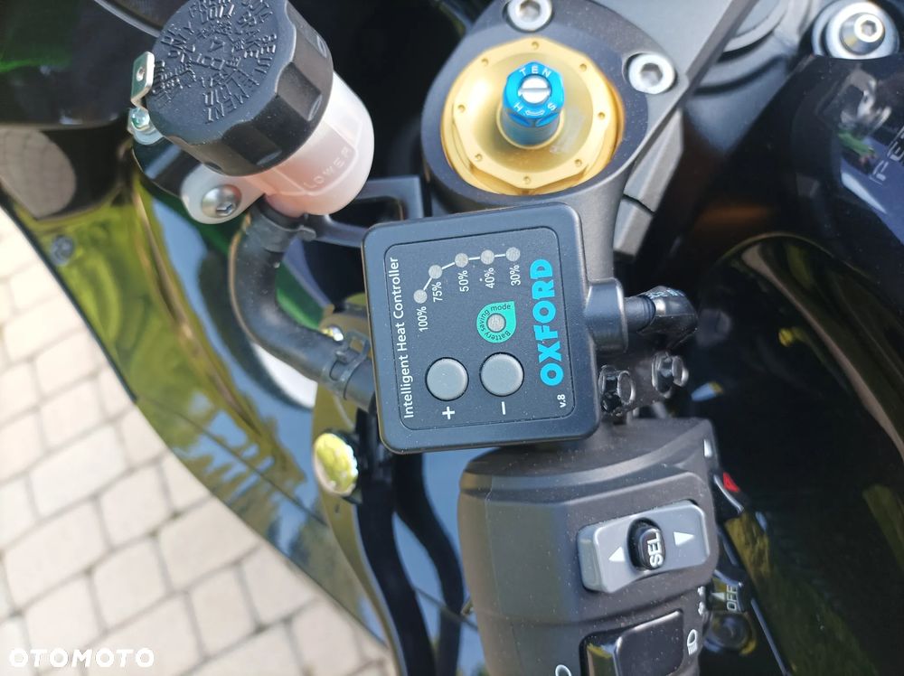Kawasaki ZZR - 8