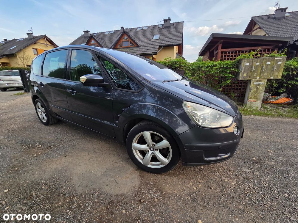 Ford S-Max 2.0 TDCi DPF Titanium - 1