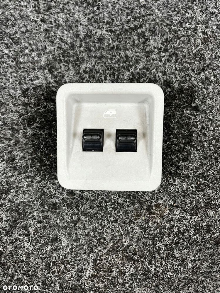 panel przełącznik sterowania szyb chrysler pt cruiser 746764361 - 1