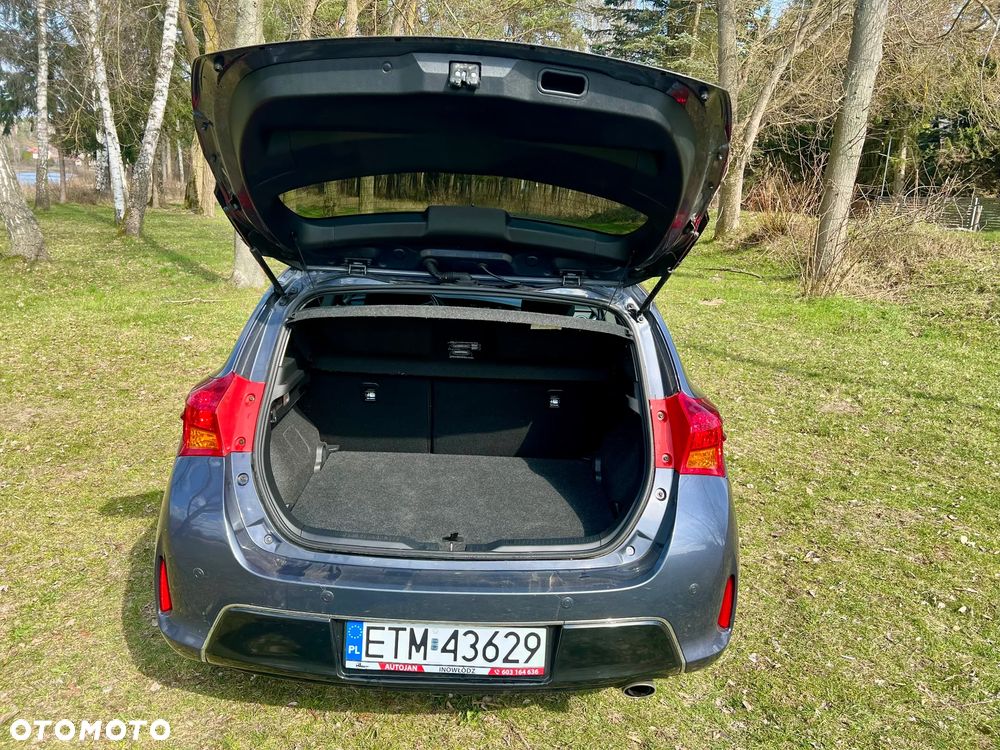 Toyota Auris 1.6 Valvematic Multidrive S Executive - 14