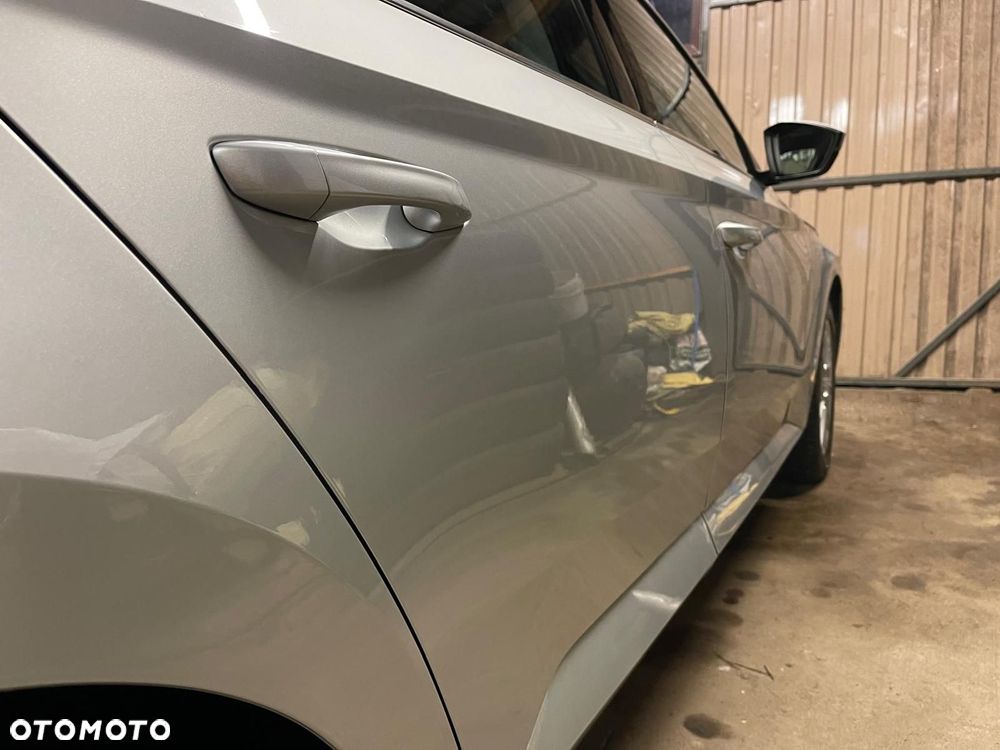 Skoda Superb 1.5 TSI ACT Ambition DSG - 4