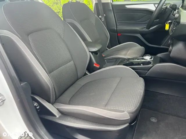 Ford Focus 1.5 EcoBlue Start-Stopp-System COOL&CONNECT - 12