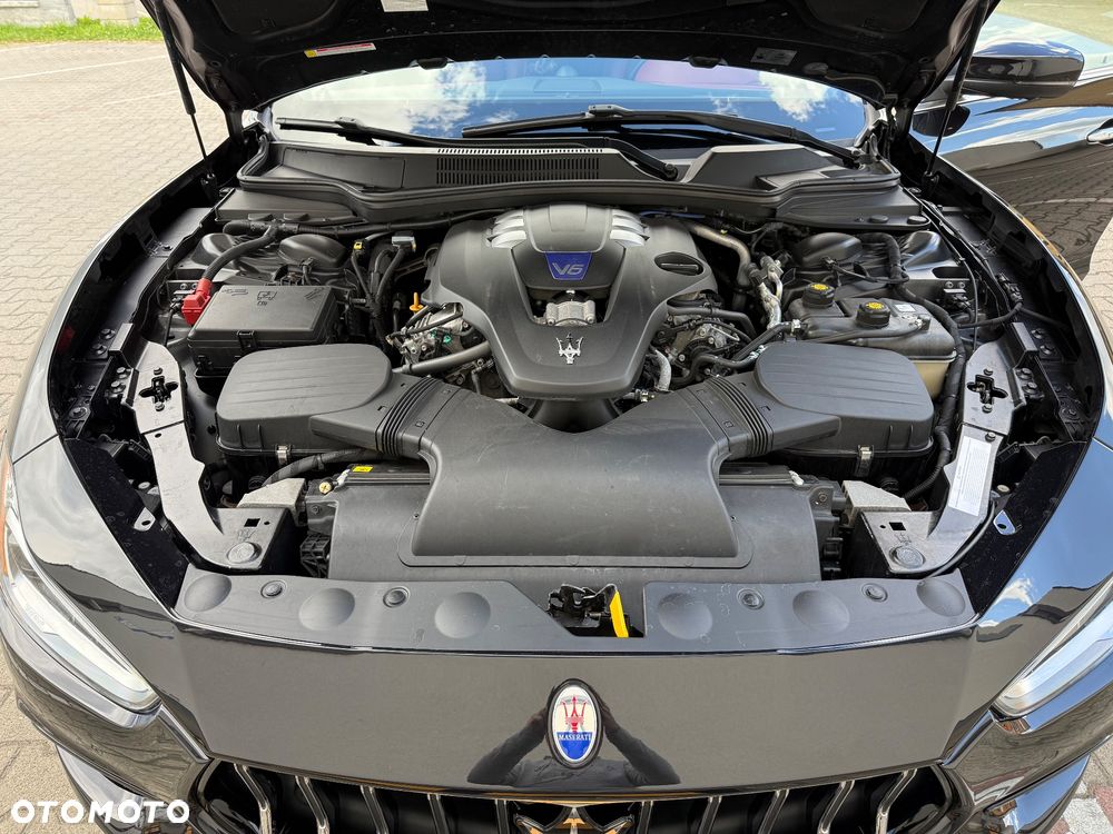 Maserati Ghibli S Q4 GranSport - 17