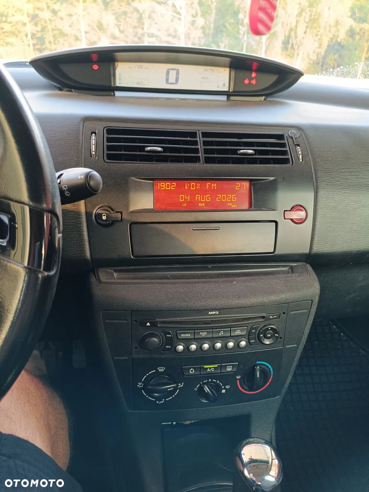 Citroën C4 - 4