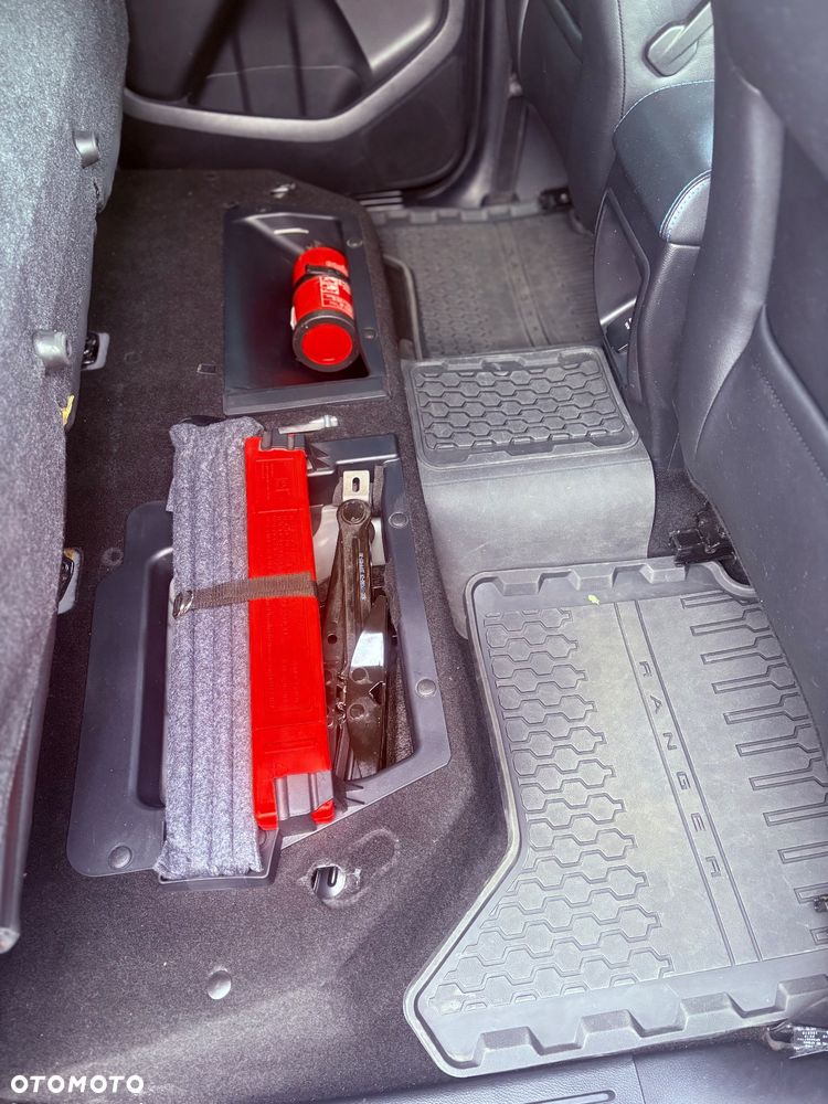 Ford Ranger Raptor - 17