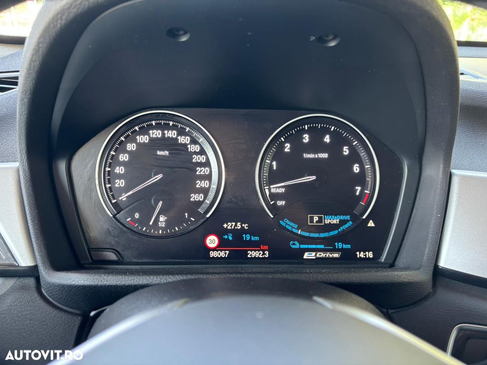 BMW X1 xDrive25e AT PHEV - 19