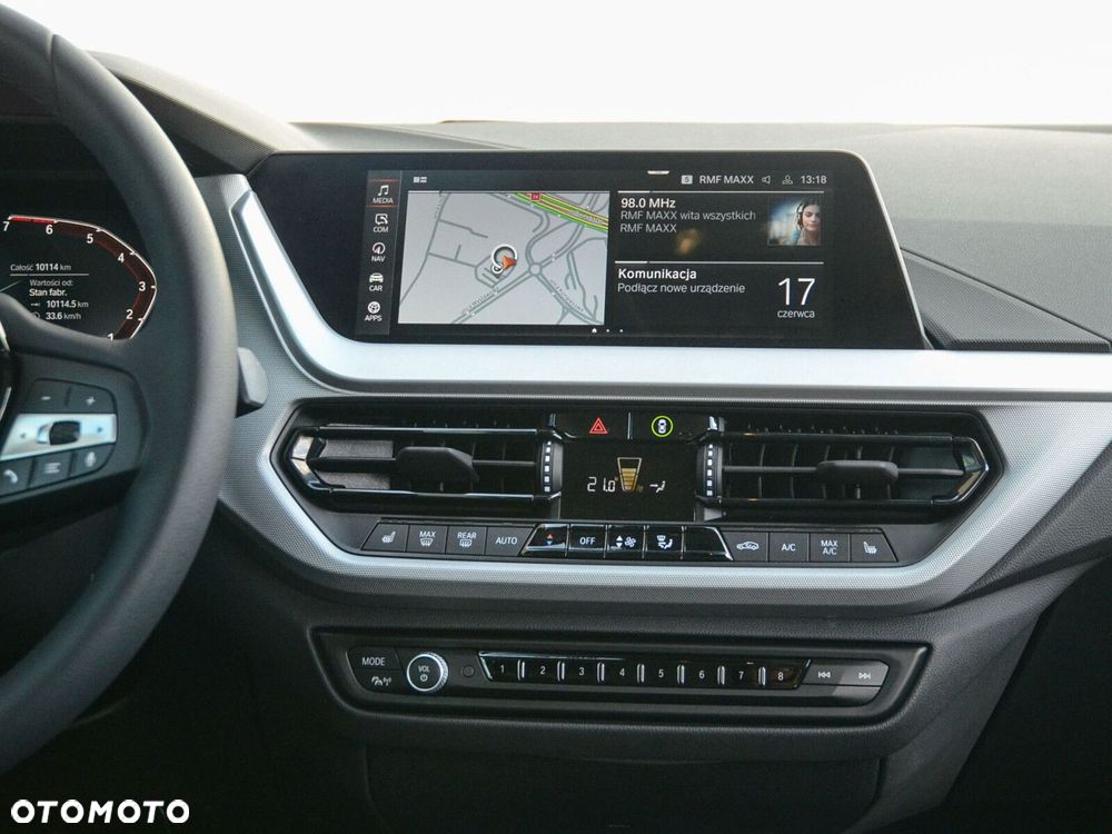BMW Seria 1 - 32