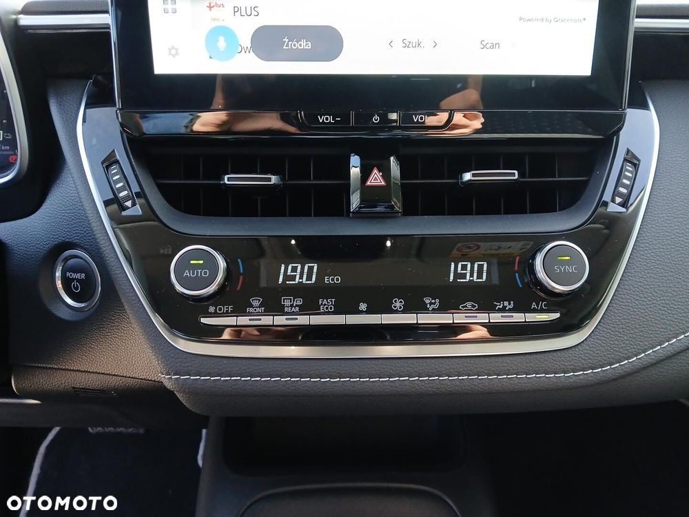 Toyota Corolla 1.8 Hybrid Comfort - 30