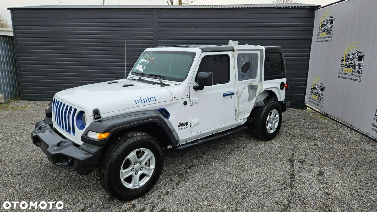 Jeep Wrangler - 9