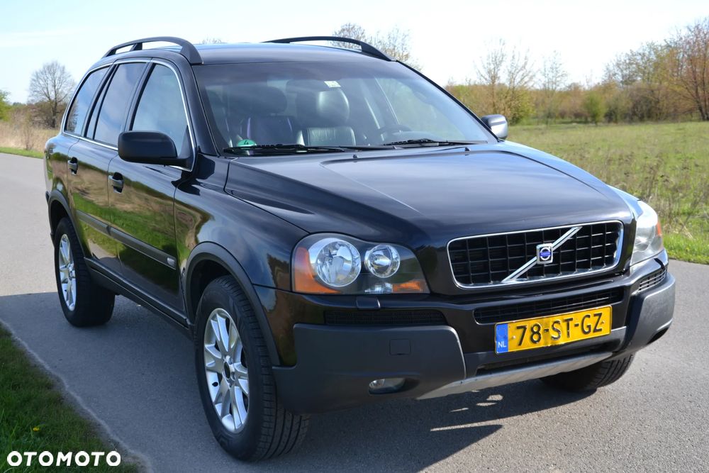Volvo XC 90 2.5T Momentum - 5