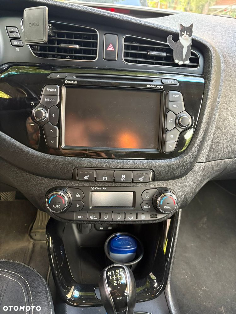 Kia Ceed 1.6 GDI Edition 7 - 9