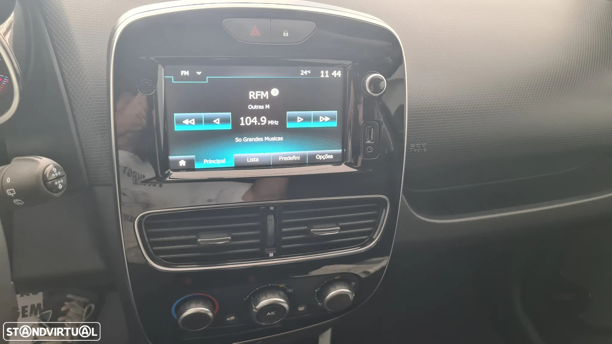 Renault Clio Sport Tourer 0.9 TCe Limited - 14