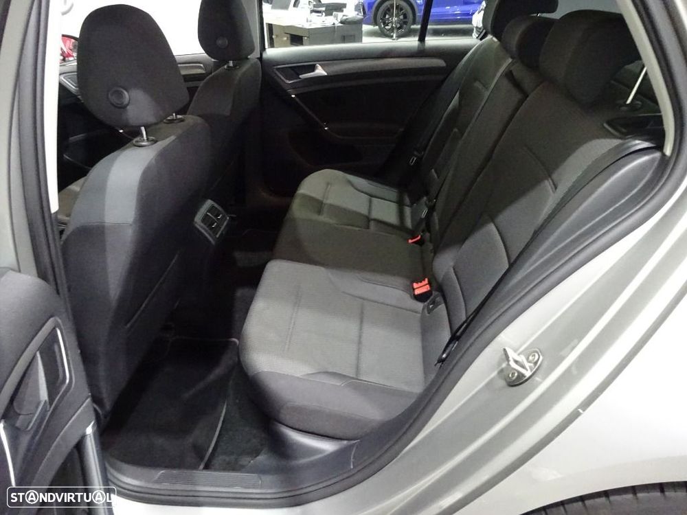 VW Golf 1.6 TDI Stream - 30