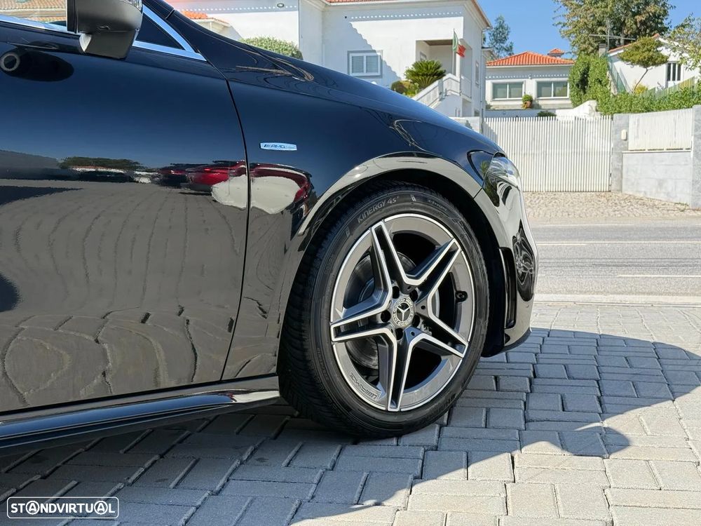 Mercedes-Benz 180 - 6