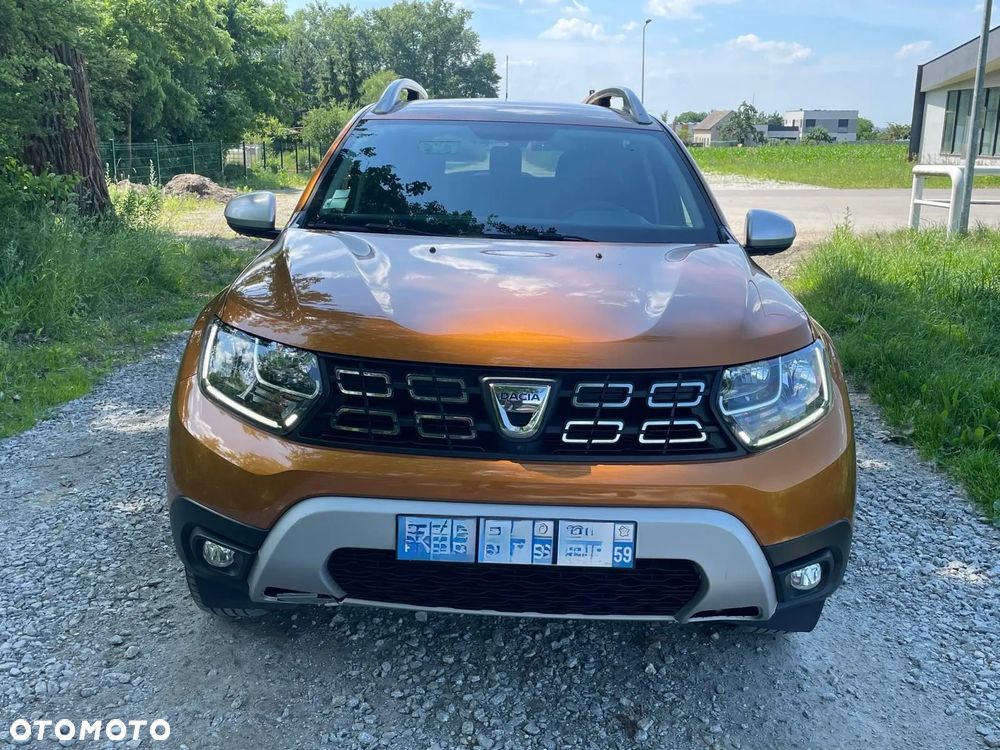 Dacia Duster TCe 100 2WD Celebration - 2