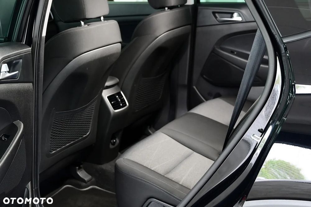 Hyundai Tucson - 8
