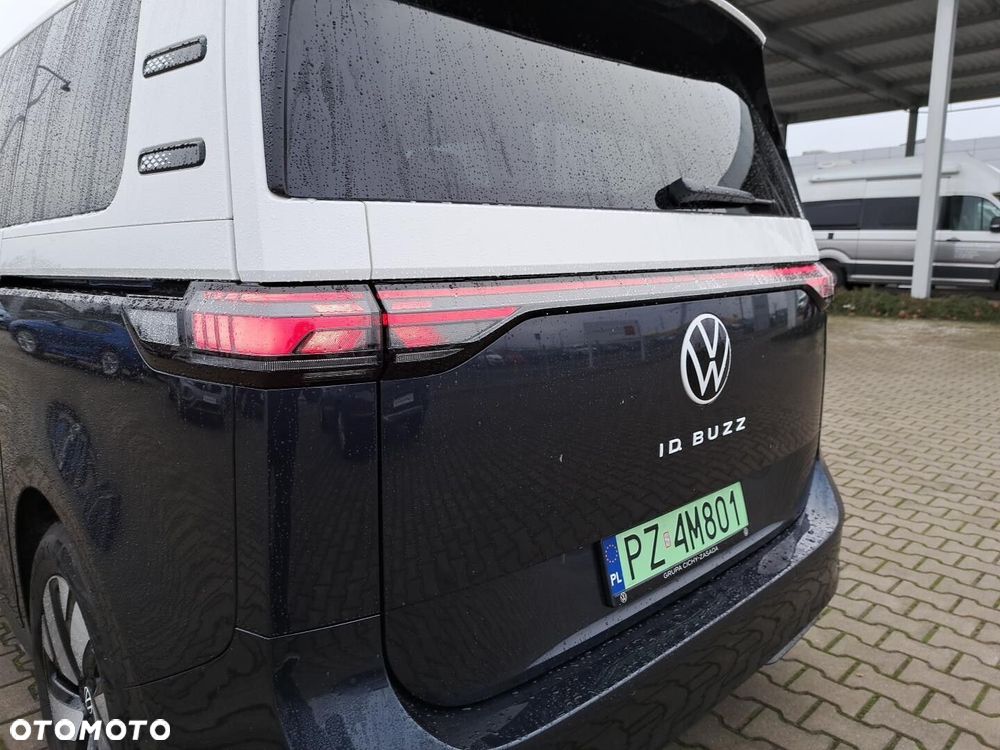 Volkswagen ID. Buzz 150 kW (204 PS) / skrzynia biegów: automatyczna 1 biegowa rozstaw osi: 2988 mm - 34