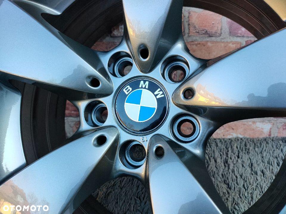 Oryginalne felgi 17 BMW E60 ET20 5x120 E65 E39 E46 xDrive E36 F10 E90 E32 E38 E92 X1 X3 Styling 138 - 10