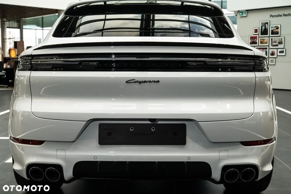 Porsche Cayenne Black Edition - 12