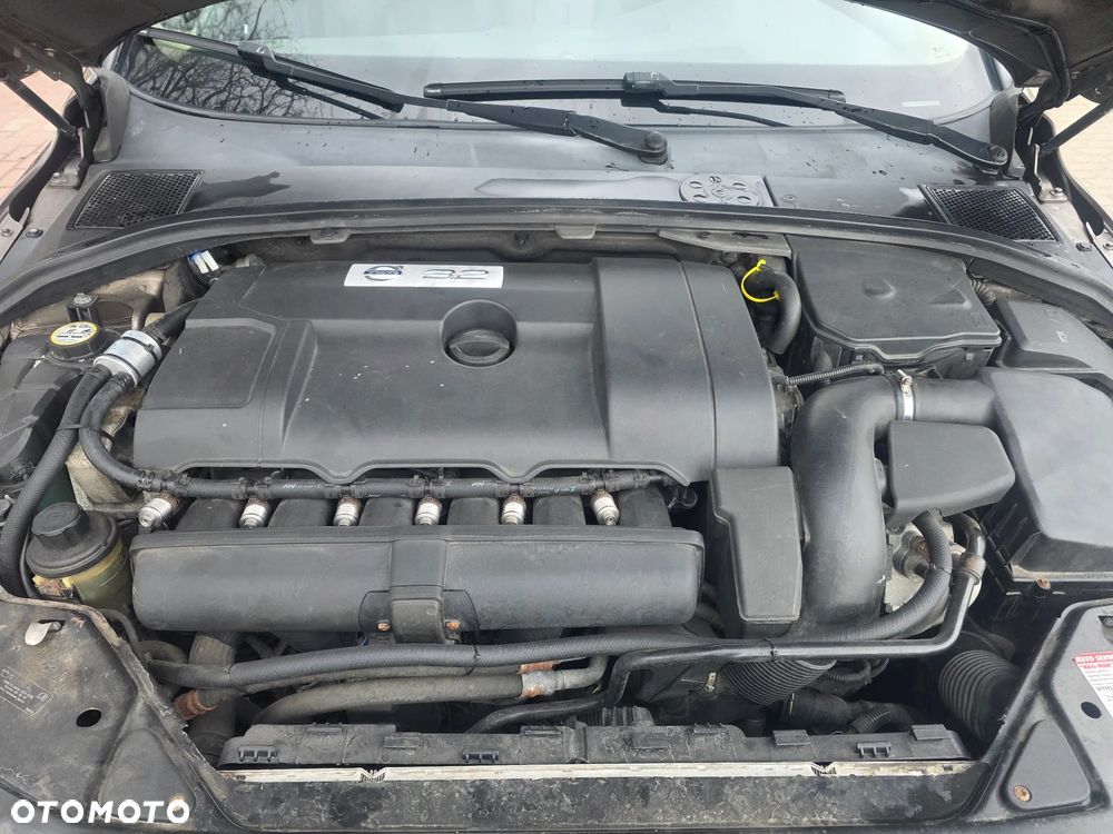 Volvo XC 70 3.2 AWD Momentum - 15