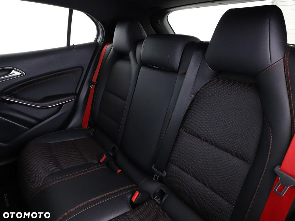 Mercedes-Benz GLA 45 AMG 4-Matic - 18
