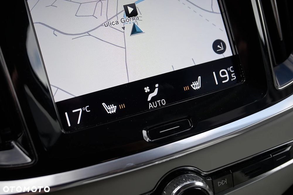 Volvo V60 2.0T Geartronic Powershift Momentum - 32