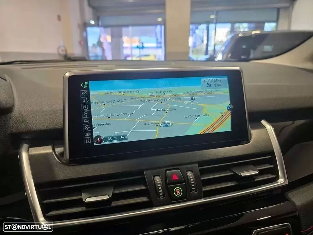 BMW 218 Active Tourer d Aut. Sport Line - 23