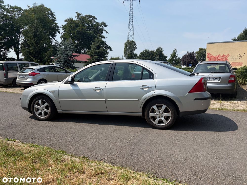 Ford Mondeo 1.8 SCi Ghia - 6