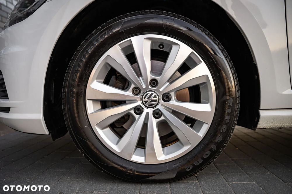 Volkswagen Golf 2.0 TDI BMT Highline - 34