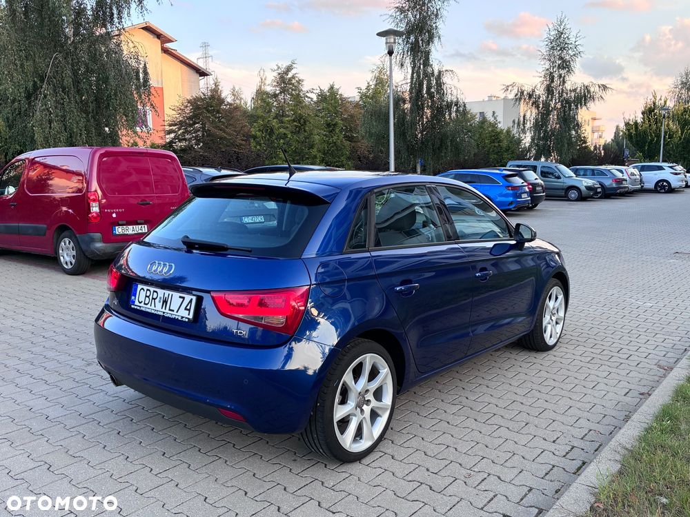 Audi A1 Sportback 1.6 TDI Attraction - 4