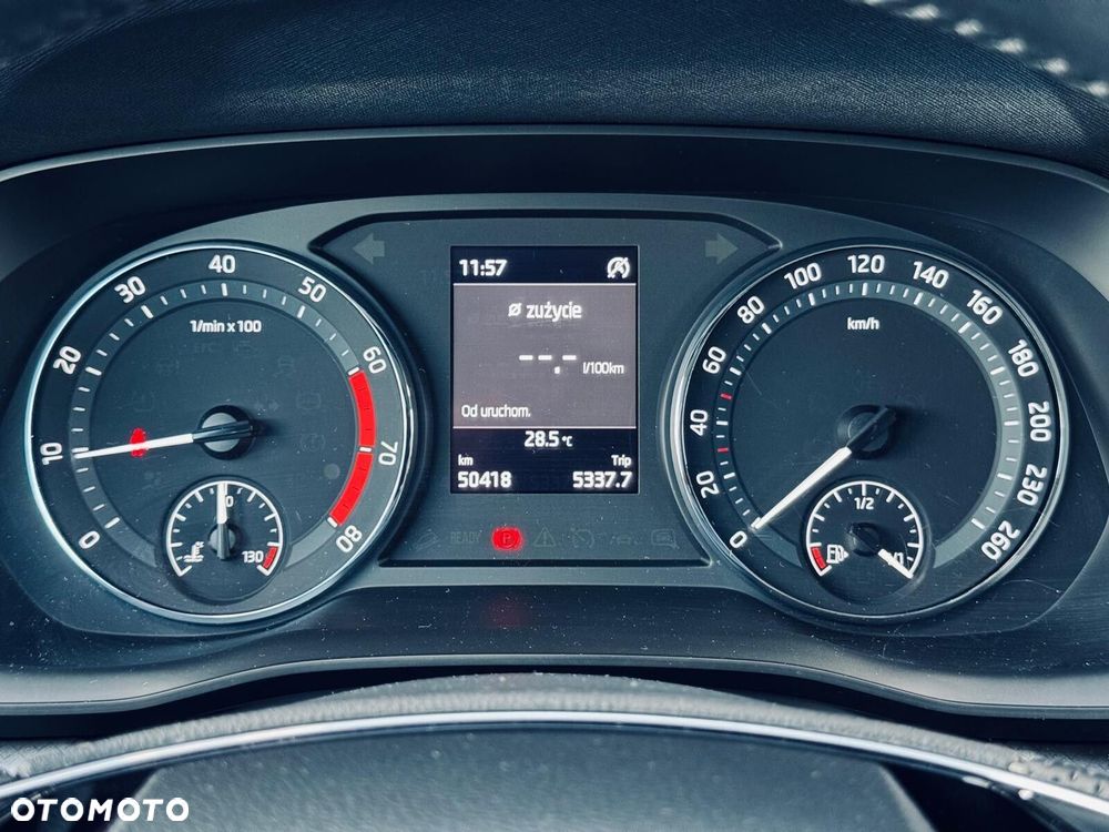 Skoda Octavia 1.5 TSI ACT Ambition - 25