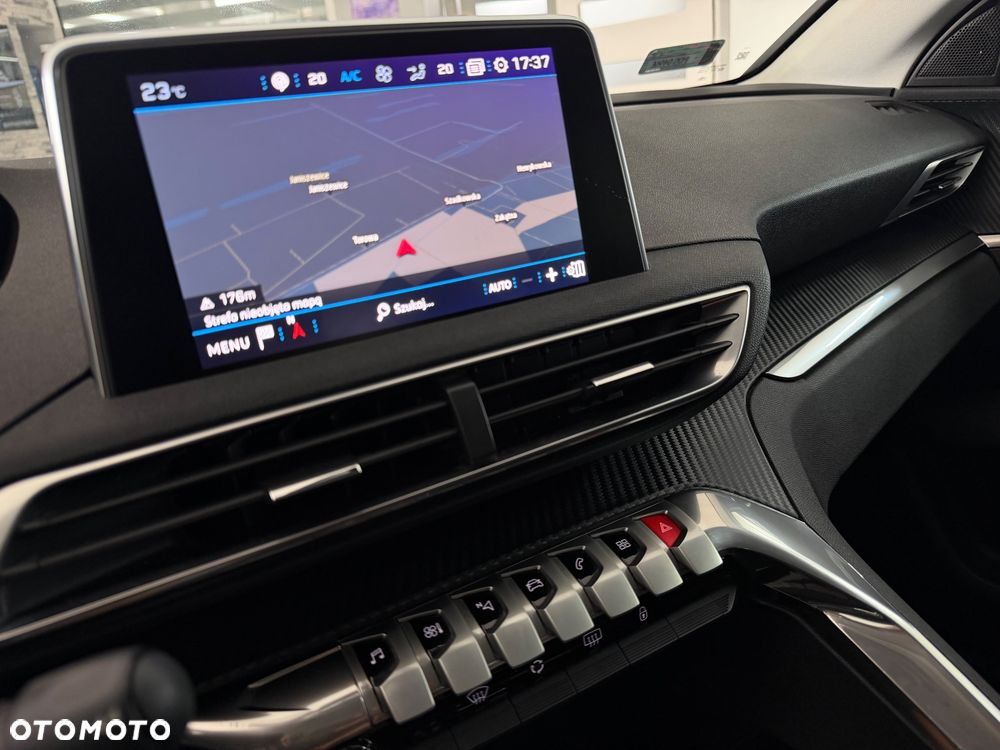Peugeot 3008 1.6 BlueHDi Allure S&S EAT6 - 32