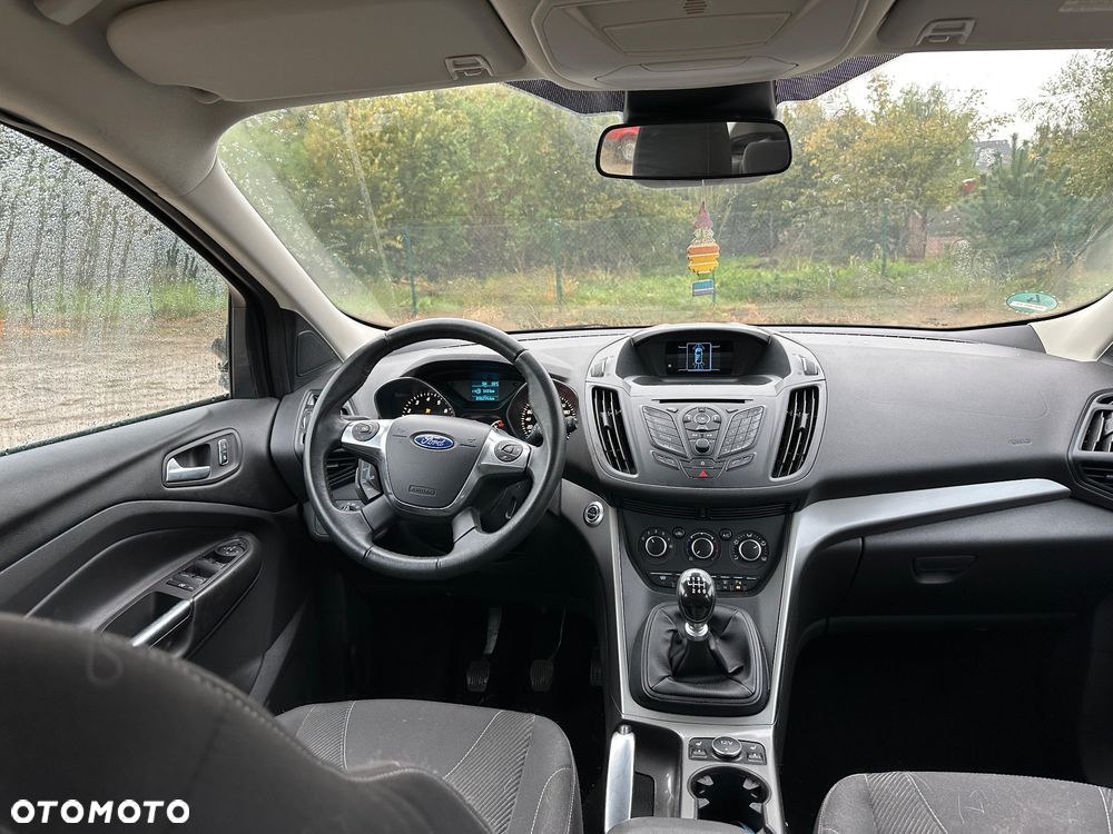 Ford Kuga 1.6 EcoBoost 2x4 SYNC - 9