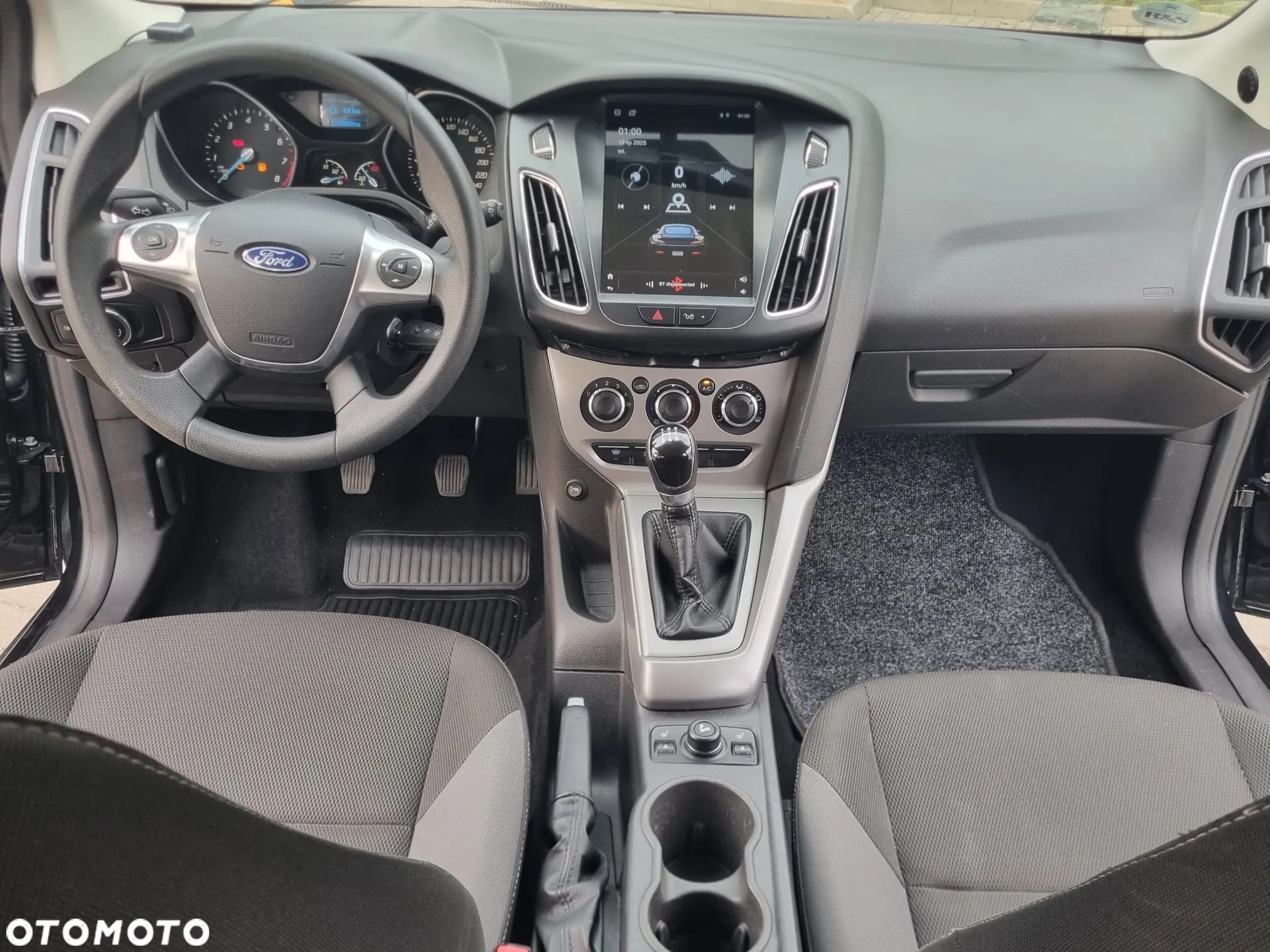 Ford Focus 1.0 EcoBoost Titanium - 9