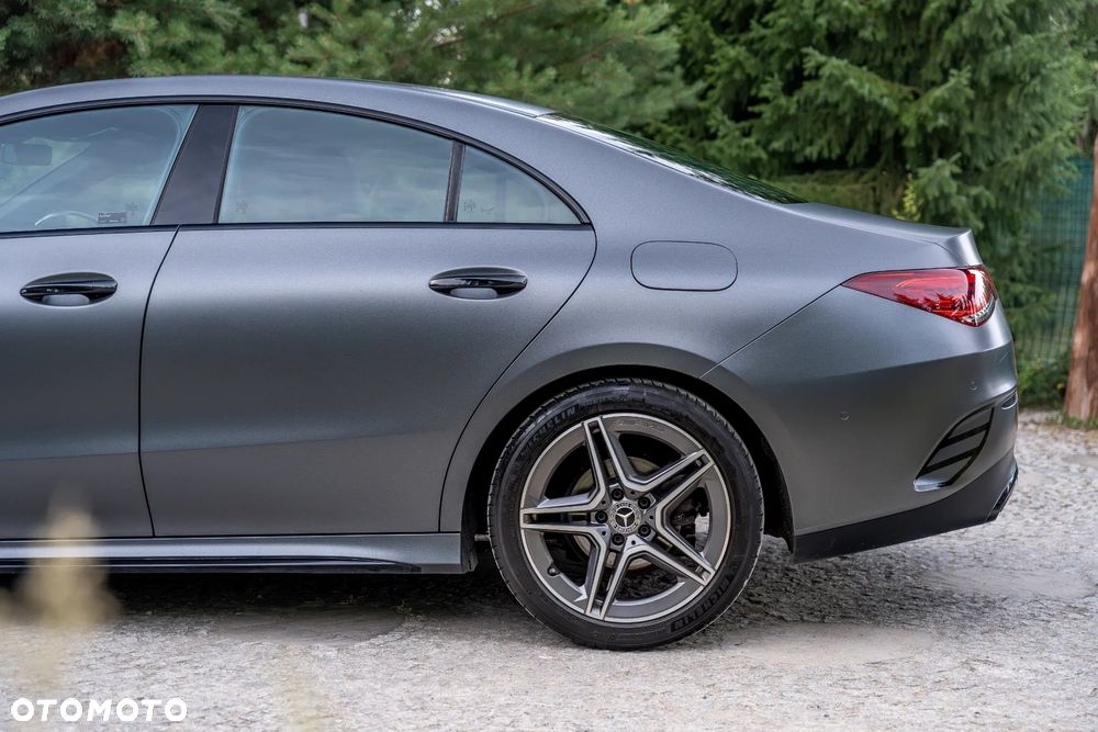 Mercedes-Benz CLA 180 AMG Line 7G-DCT - 10