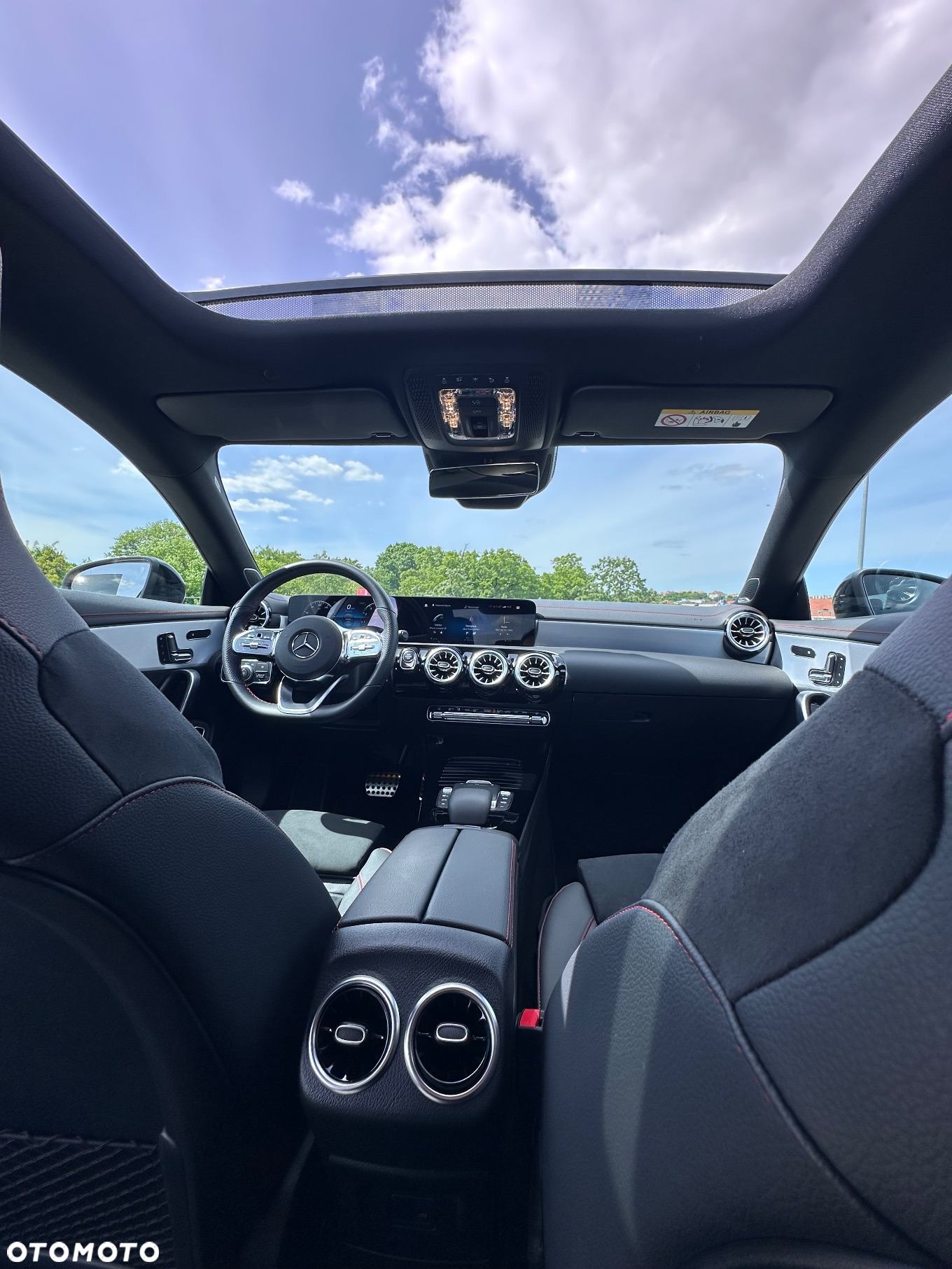 Mercedes-Benz CLA 250 4-Matic AMG Line 7G-DCT - 14