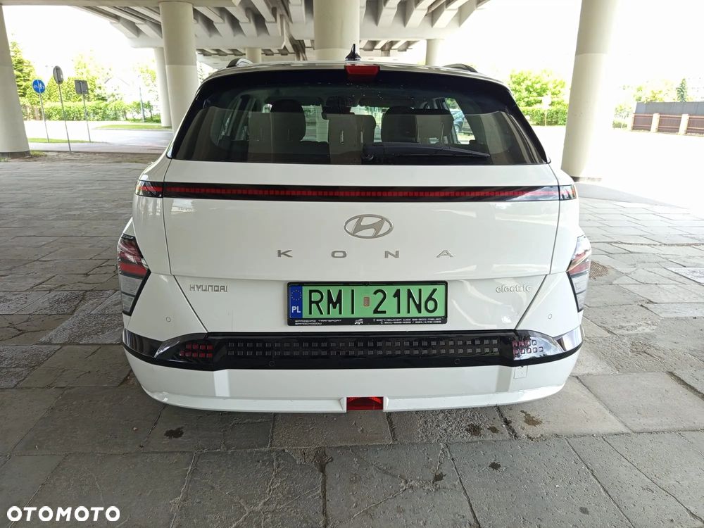 Hyundai Kona - 7