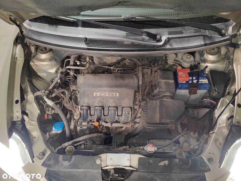 Honda City 1.4 Comfort - 14